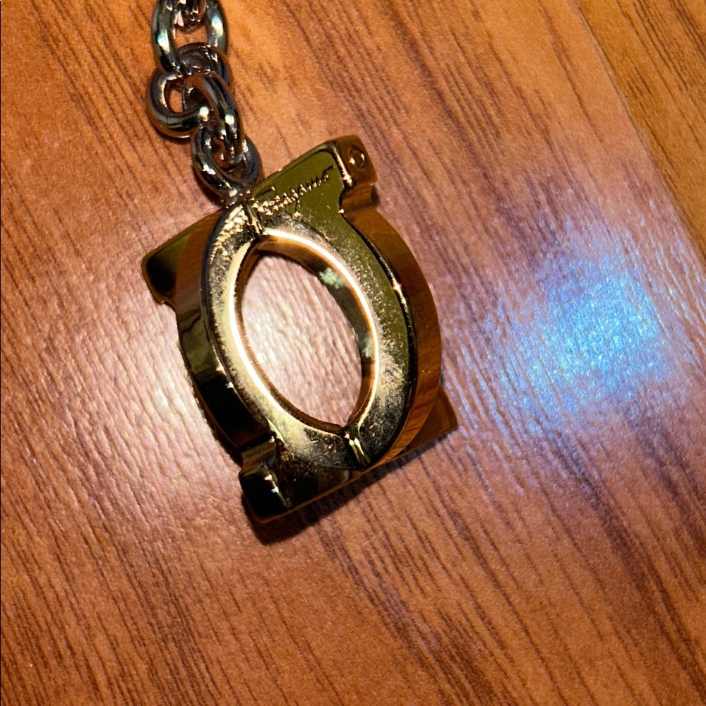 Authentic Salvatore Ferragamo Gold and Silver Tone Logo Keychain - Picture 7 of 9